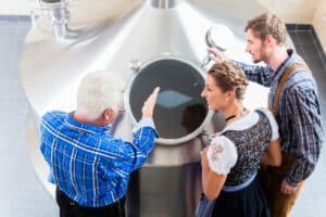 Les routes de la bière une invitation à faire l'expérience de la bière en France et en Belgique